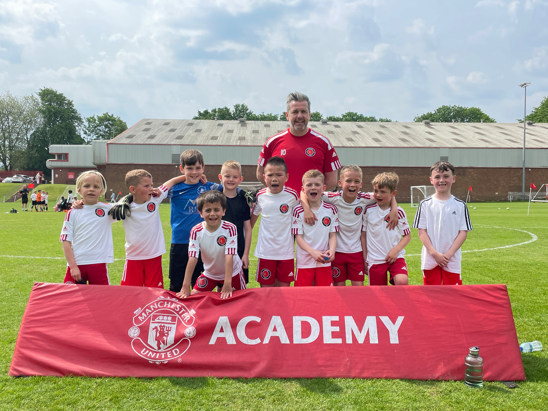 Rusty with academy players on the training pitch